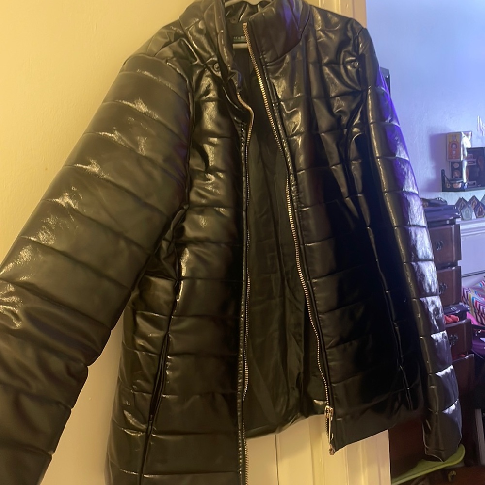 Black shinny coat